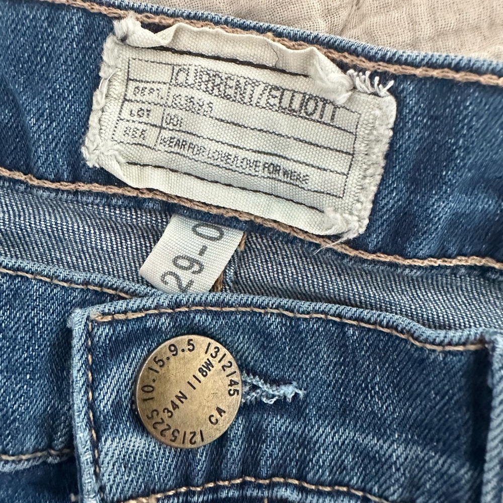 Current/Elliott Flate Blue Jeans